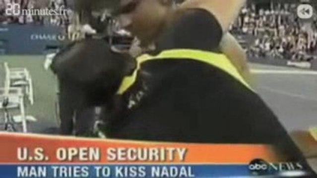 Un fan embrasse Nadal pendant l'US OPEN- Le Rewind du 10 Sep