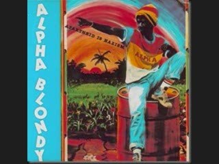 (1987) Alpha Blondy - Apartheid is nazism - Afriki