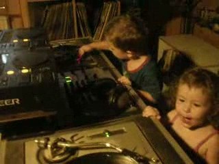 léo et chloé mixent