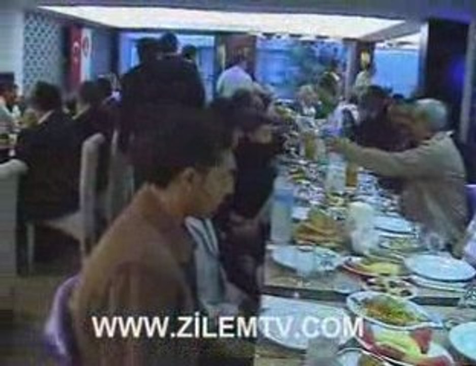 ZİLE BEL.BAŞ.LÜTFİ VİDİNEL PROTOKOLE İFTAR YEMEĞİ VERDİ -1-