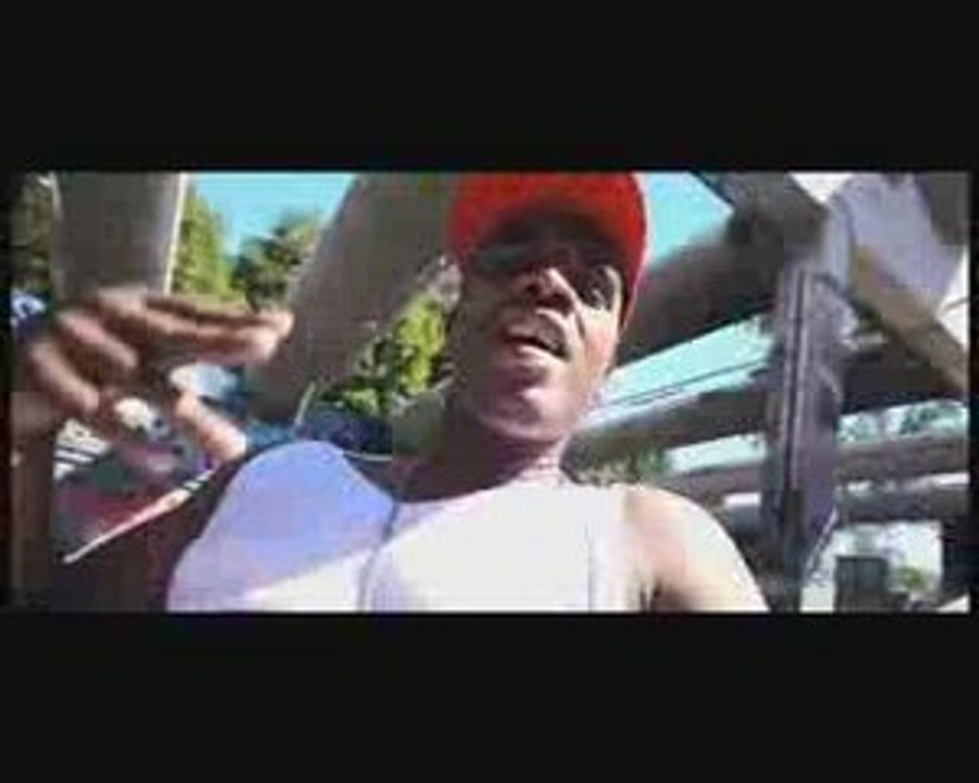 Black kent feat Bishop Lamont "Pass that"