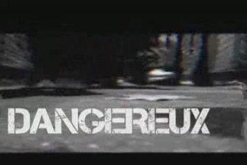 Two face au mic feat ursa major - Dangereux