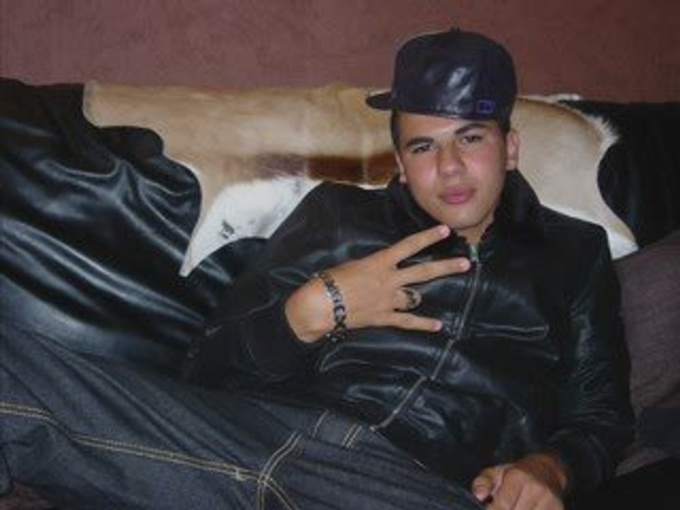 VenniX - Danse Avec Les Loups !