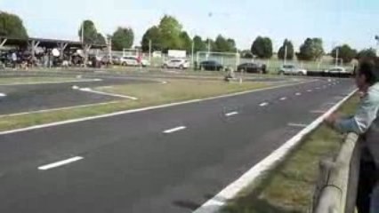 VOITURES RADIOCOMMANDEES : CHAMPIONNAT DE FRANCE 2009 NIORT