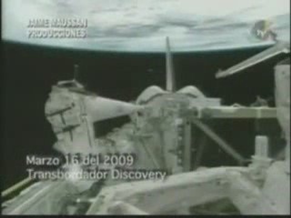 UFOs by the HUNDREDS!! AS NASA STS 119 SHUTTLE Video