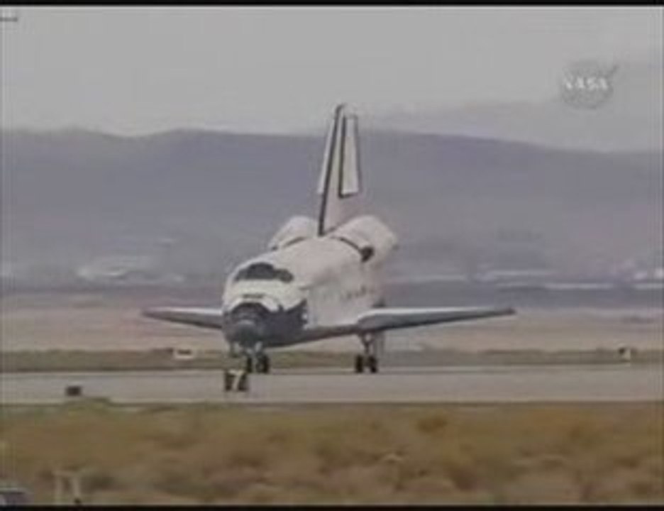 Atterrissage de la Navette Spaciale Discovery