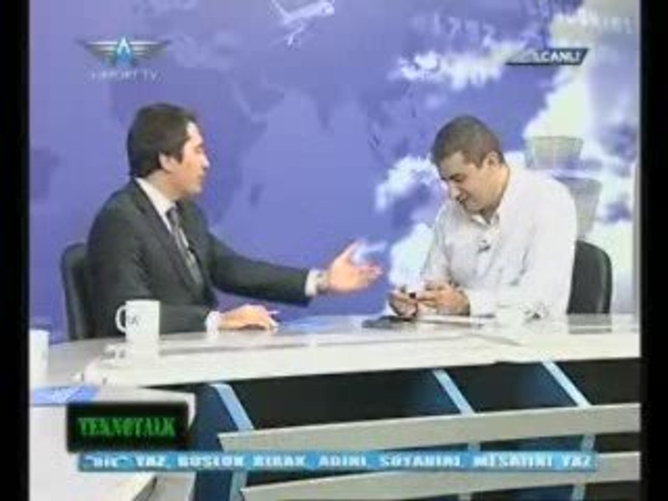 Atif Unaldi programinda cep telefonu hediye ediyor