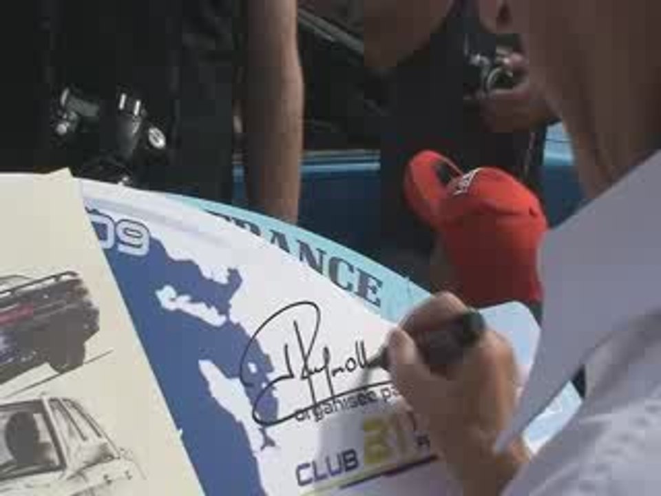 Meeting Alpine & Renault sportives - Jean Ragnotti dédicace