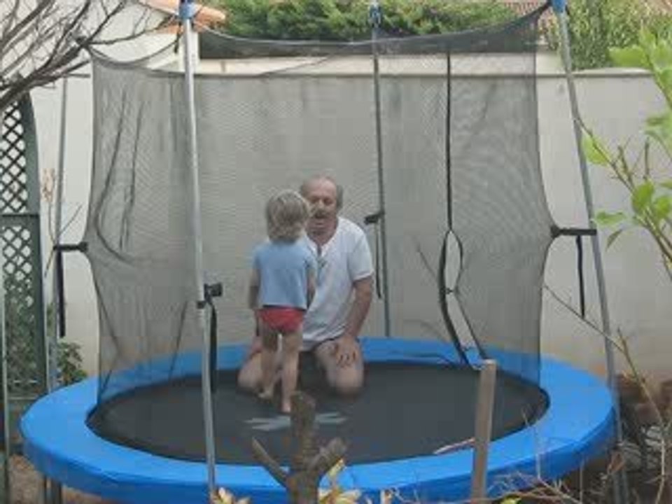 le trampoline, une histoire de famille suite