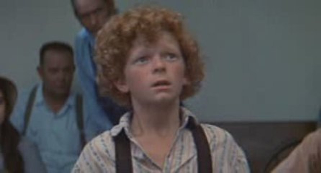 Tom Sawyer (1973) (Theatrical Trailer)