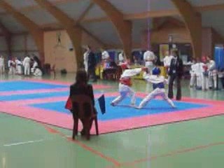combat karate pupilles ines