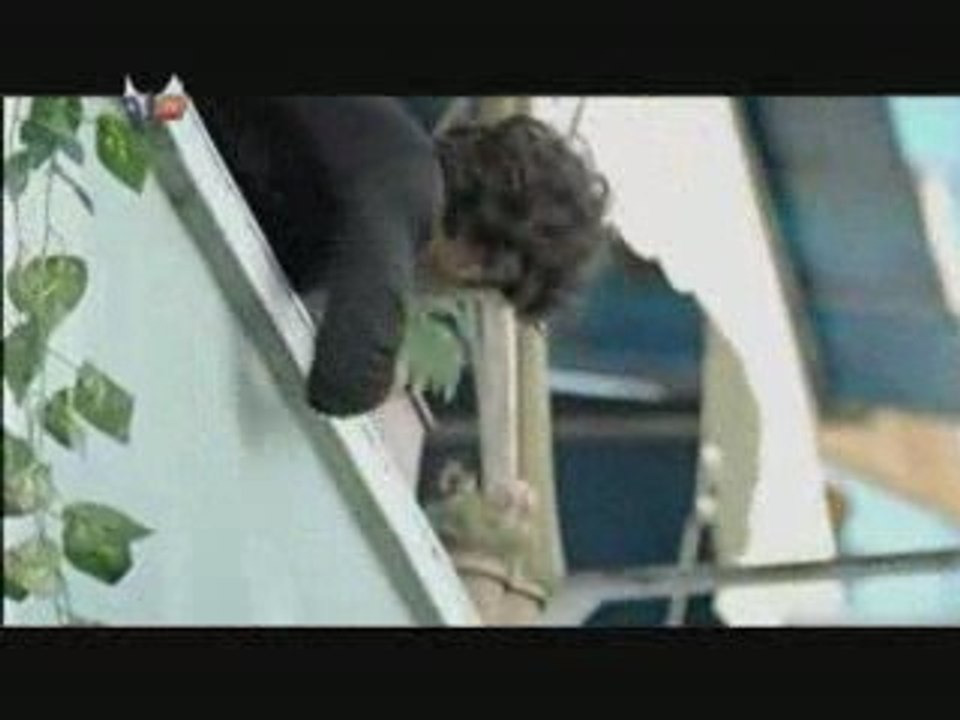 Emir - Eline Düştüm