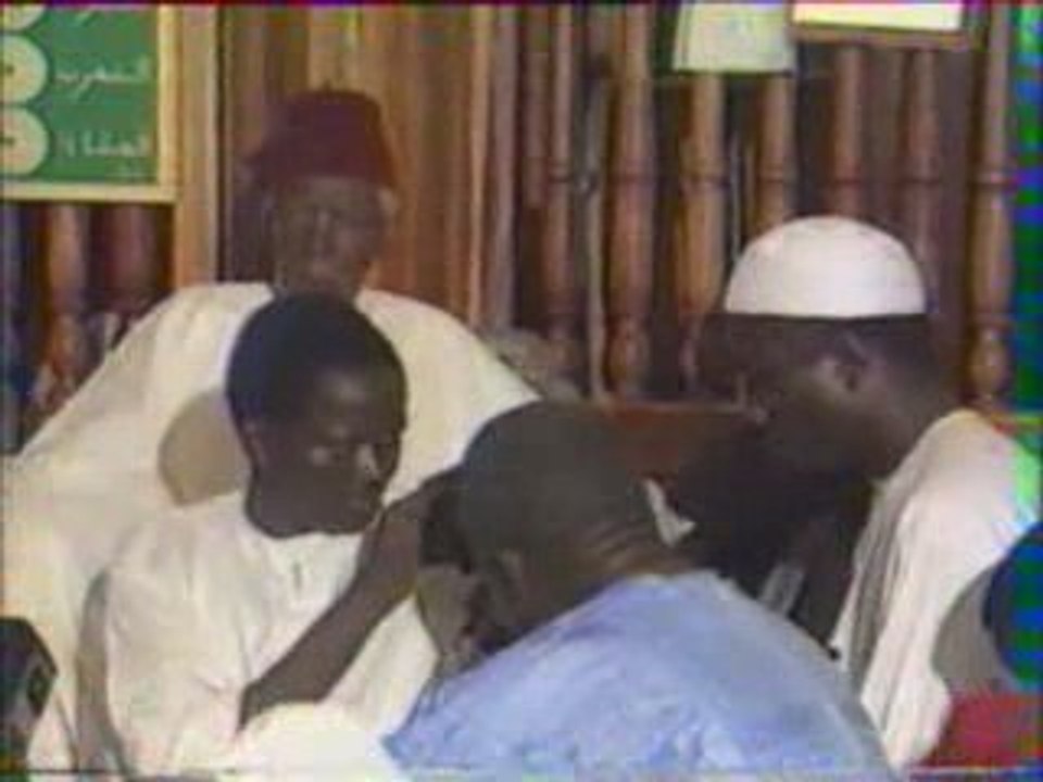 Asfiyahi.org - El Hadj Abdou Aziz SY Dabakh - 1996
