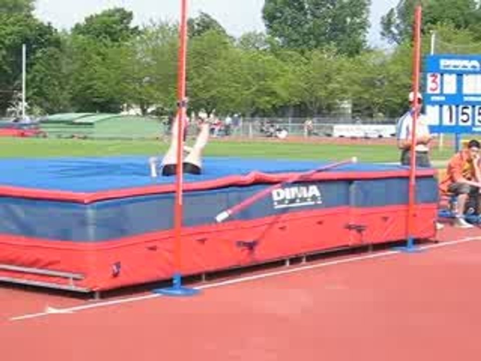 2009_Interclubs1_Laura_Hauteur