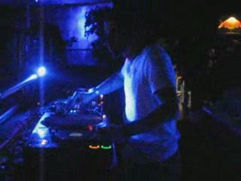 DJ Tonio at Double Deuce 12-09-09