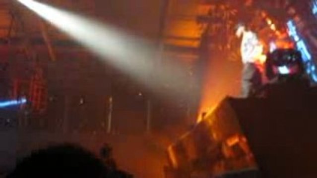 Ruffian avec le ballon Trip & Teuf à la Q-Base 2009