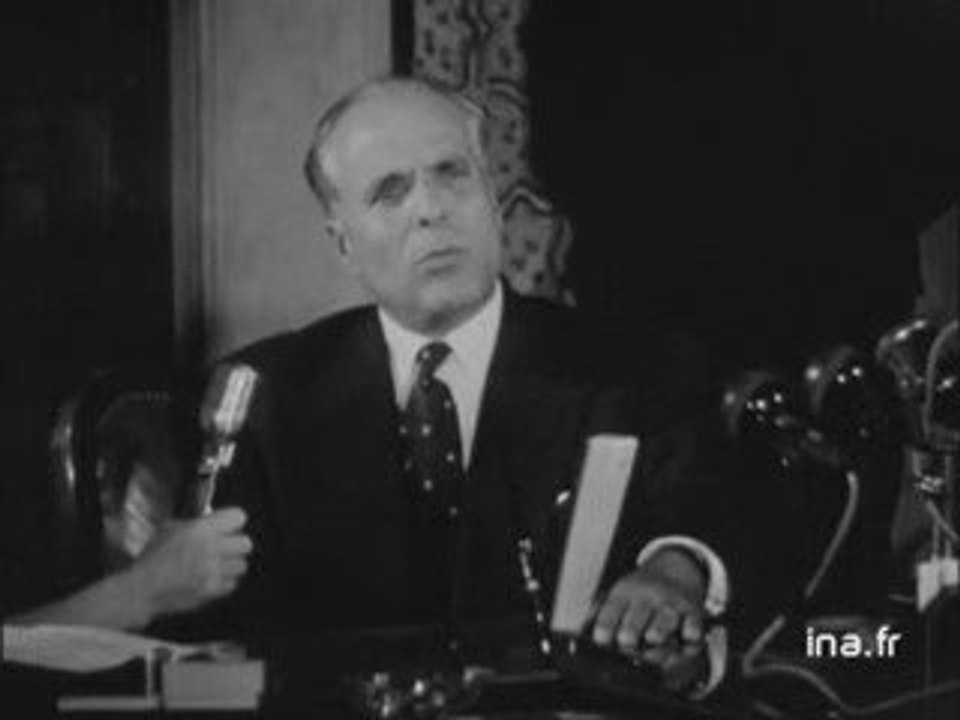 Bourguiba soutien le FLN