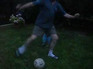 bebe killian joue au foot