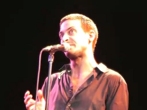 LES VENDEURS D'ENCLUMES : L'Homme à Femmes