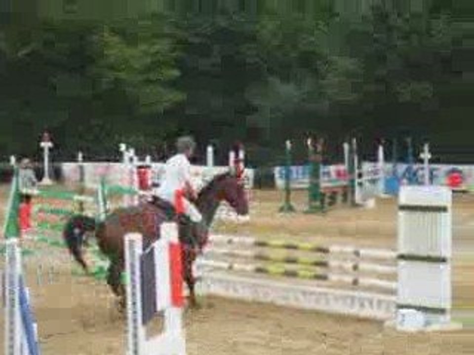 Quamiro & Yoann CSO 1m progressive avec joker à Merey