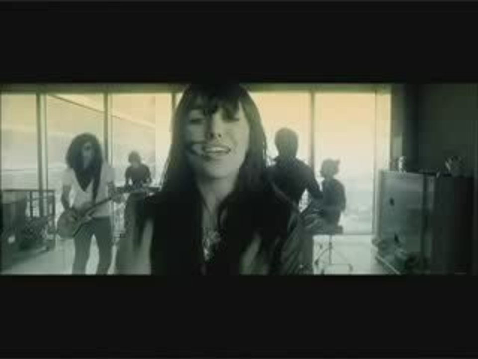 Ewa Farna - Toužím (Videoclip)