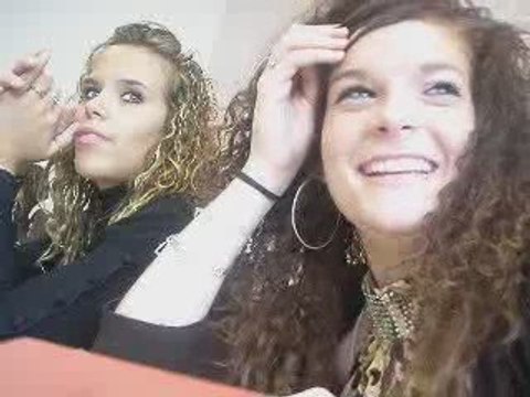 Bestah et moi morte de rire en cour