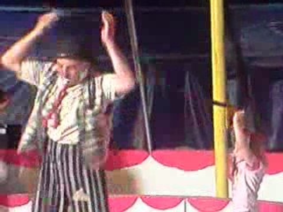 video emma et amelie au cirque