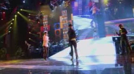 Michael Jackson's This is it TR_480