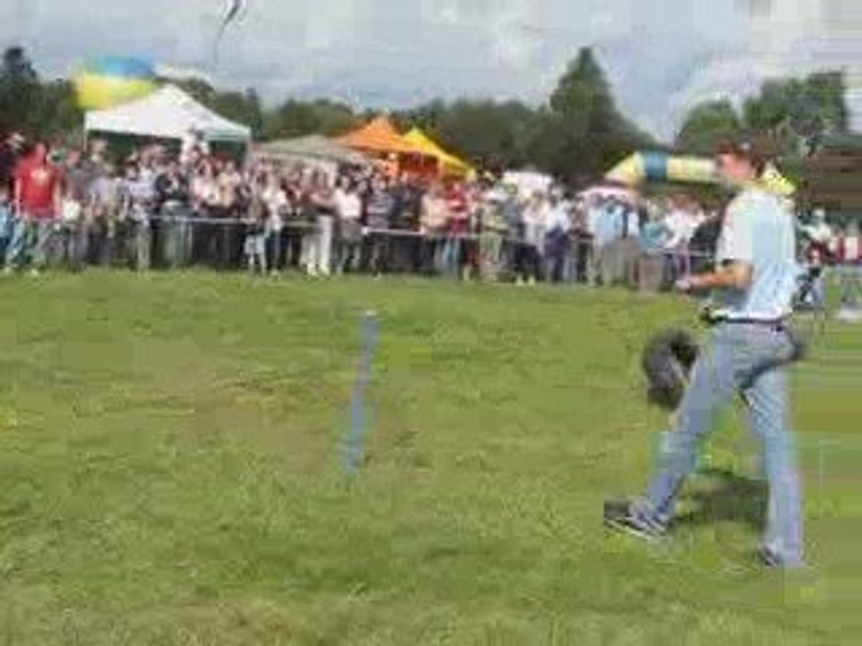 Rzut oponą cz.II - Święto WSI - KRZECZKOWO 2009