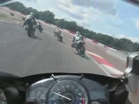 roulage Eybis dijon-prenois 03 aout 2009 yamaha r1