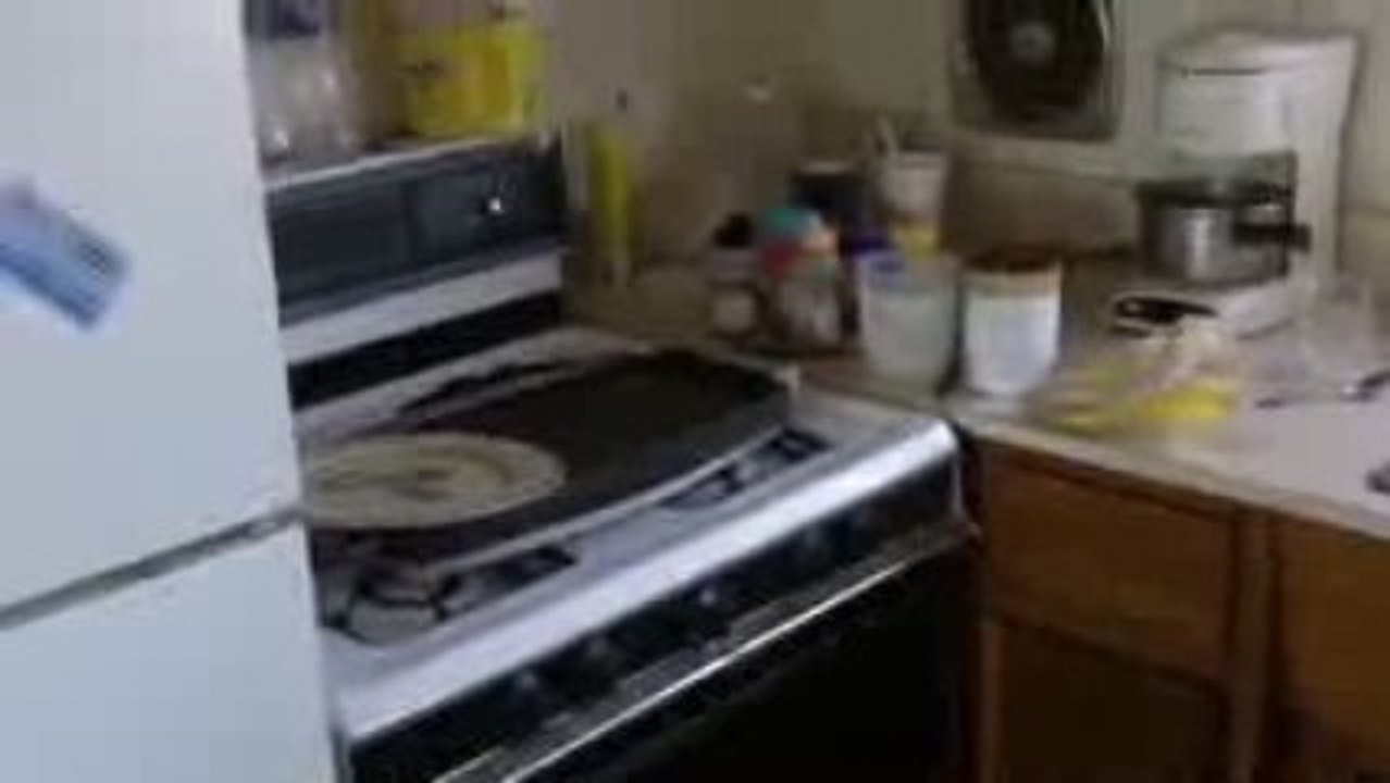 Cash Flow Mercenary TV: Too Bad I Can't Convey the Smell!