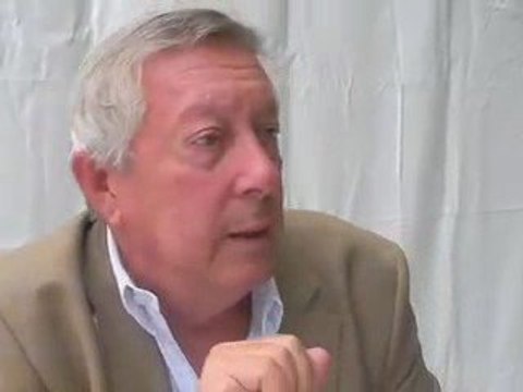 09 09 05 Antilles Politique : entretien avec Eric de Lucy