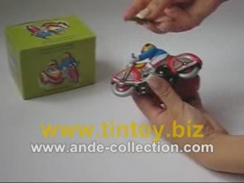 Tin Toy Wind Up Motorcycle with Side Car and Riders #MS281