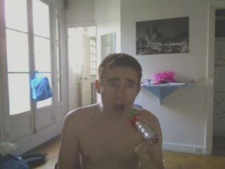 Wiwi égratigne "Les gentils les méchants"