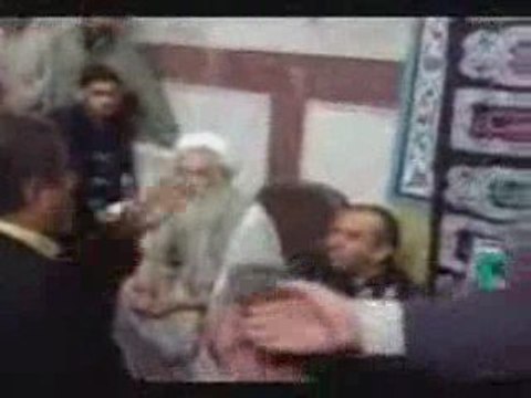 Iran a revolutionary guard slaps father of martyr Unknown