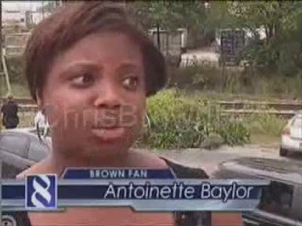 Chris Brown community service