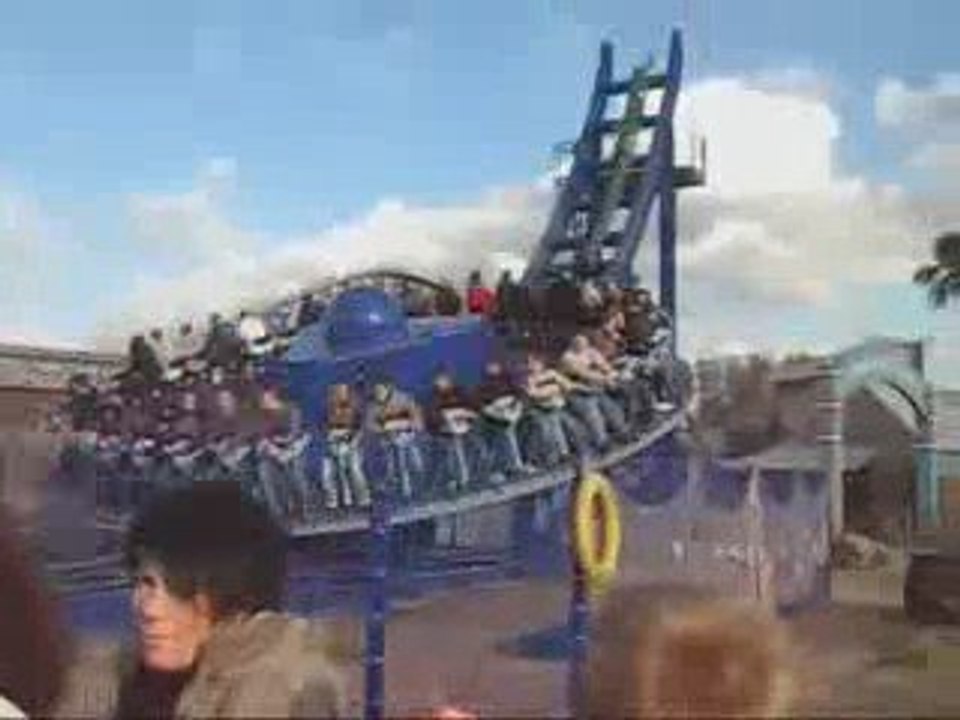 Crazy Surfer - Movie-park (offride)