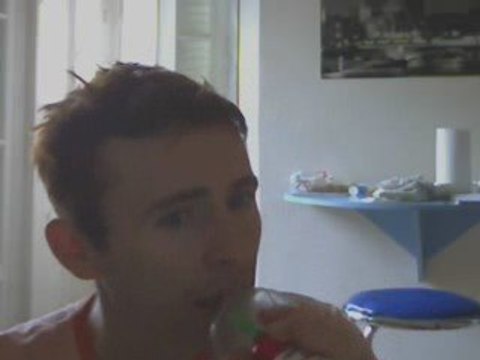 Wiwi égratigne Mauvais garçon