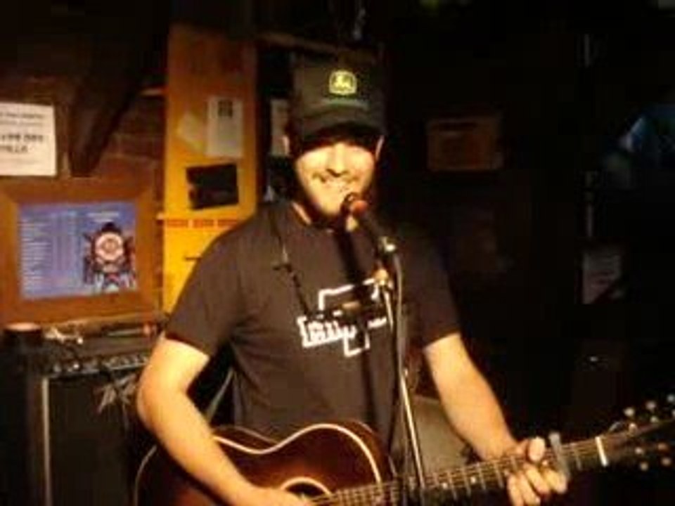 Luke Hilly @ Le Carré des Halles, Lille 14-09-2009