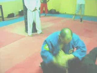 TECNIQUES DE LUTTE CONTACTE PAR MAHFOUDE GUTTEACHE