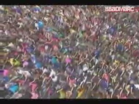 Le Plus Grand Flash Mob Du monde a Chicago : 21000 Personnes