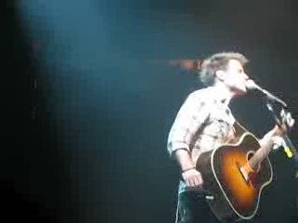 Kris Allen - Heartless (Little Rock 7/25)