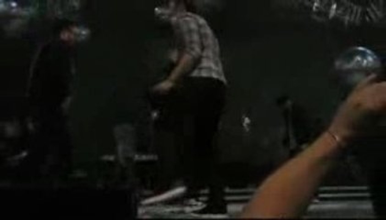 All - Don't Stop Believing 1 (Manchester 9/15)