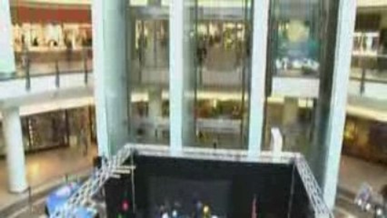 Lakeside Shopping Centre