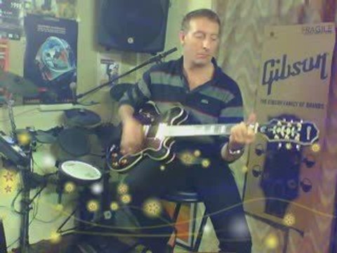 dadyaix13 7 mois de guitare debutant