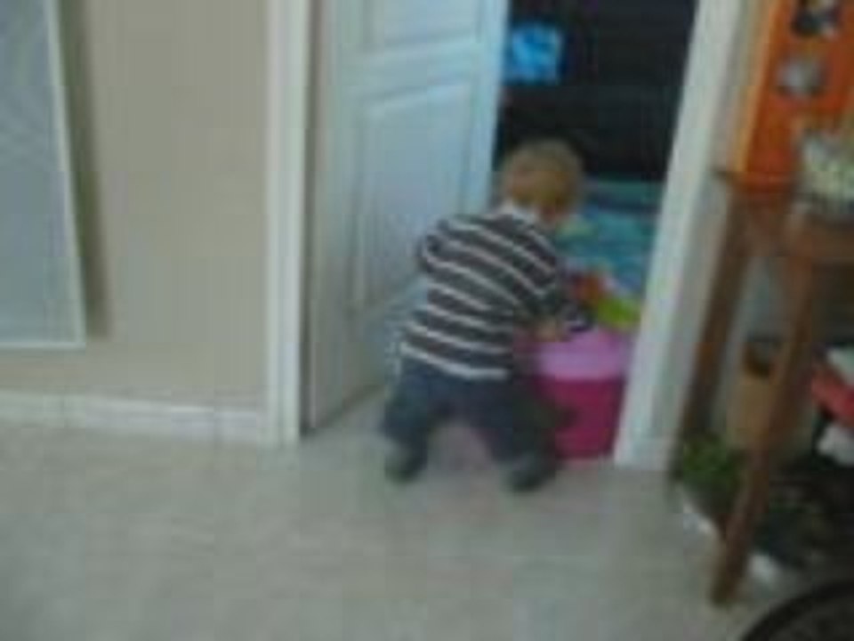 Nathan marche !