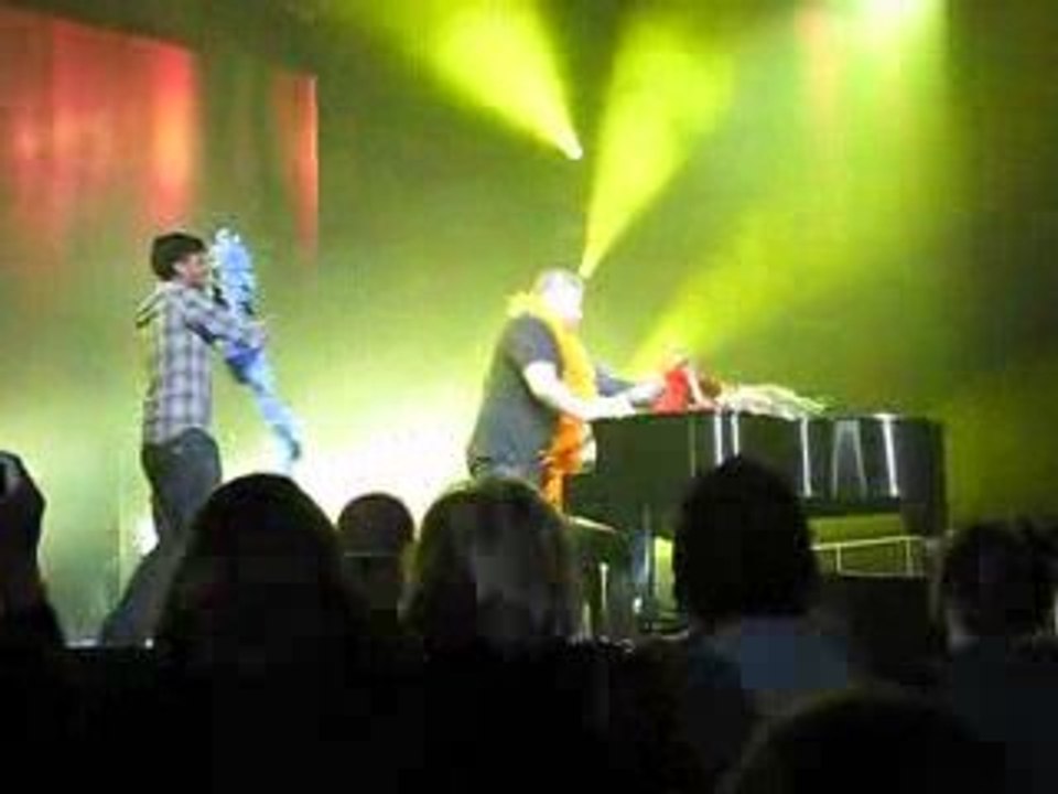 Kris Allen - Ain't No Sunshine (Manchester 9/15)