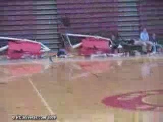 avion en mode freestyle