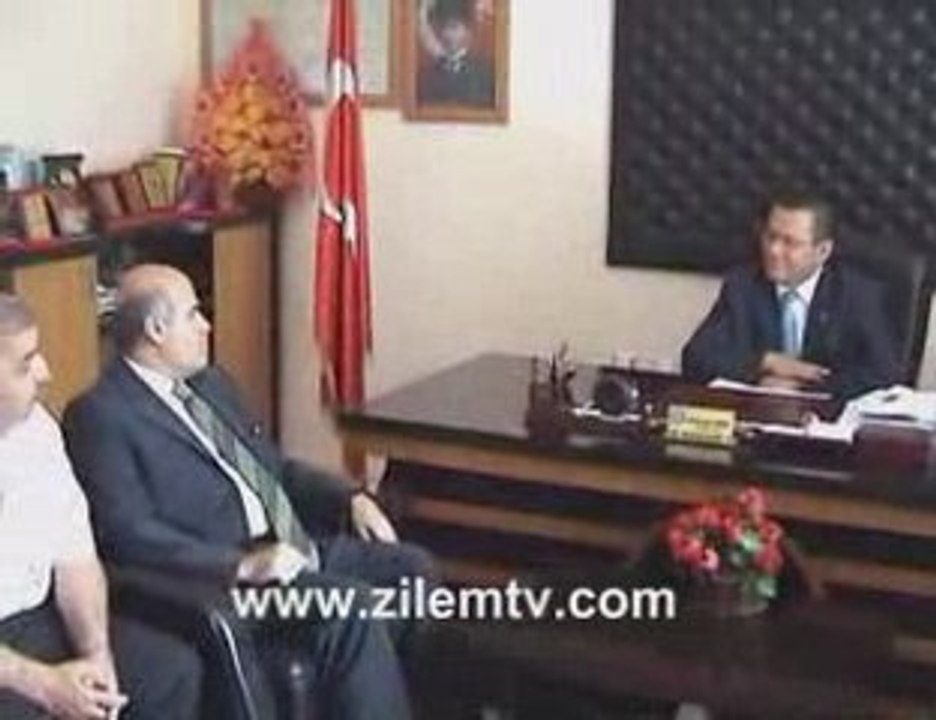 Millet vekili Hüseyin Gülsün Zile Kaymakamı ziyareti