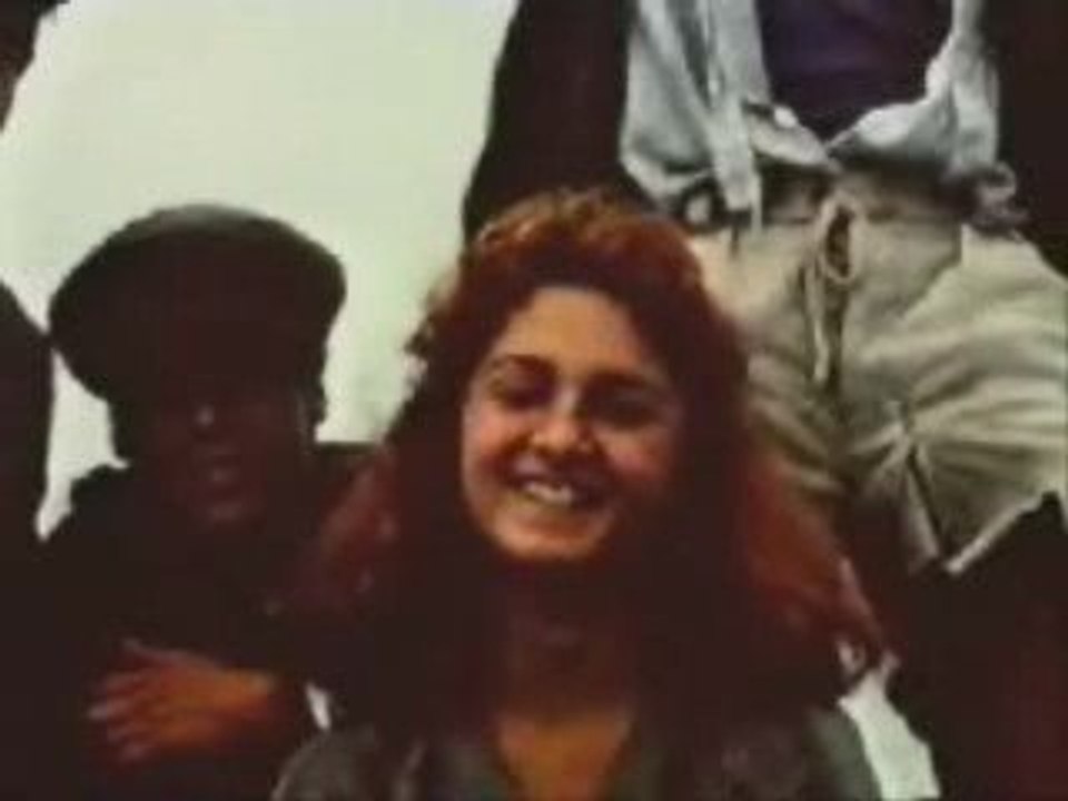 zora la rousse (clip)